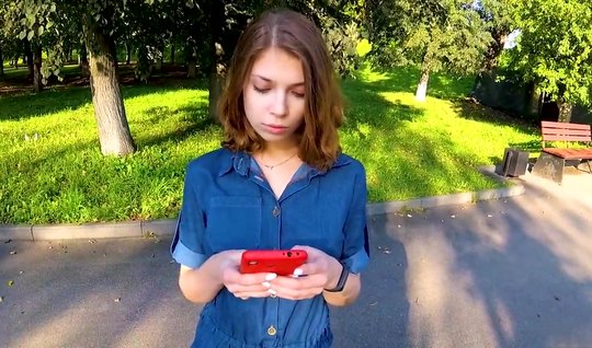 Русская девушка после пикапа согласилась на секс от первого лица